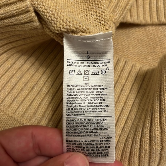 NWT: Banana Republic Men’s crew neck cotton linen sweater - Picture 6 of 7